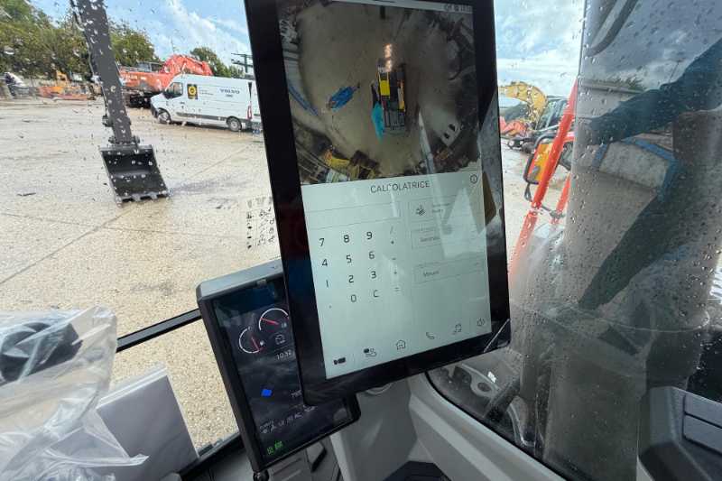 OmecoHub - Immagine VOLVO EC230F-LR